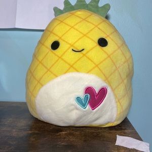 Maui Pineapple squishmallows 8”